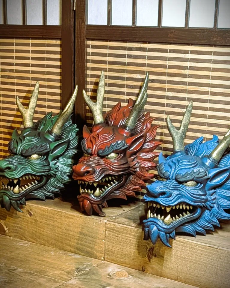 Smok Ryū i Komainu jako motywy strażnicze inspirowane japońskim folklorem