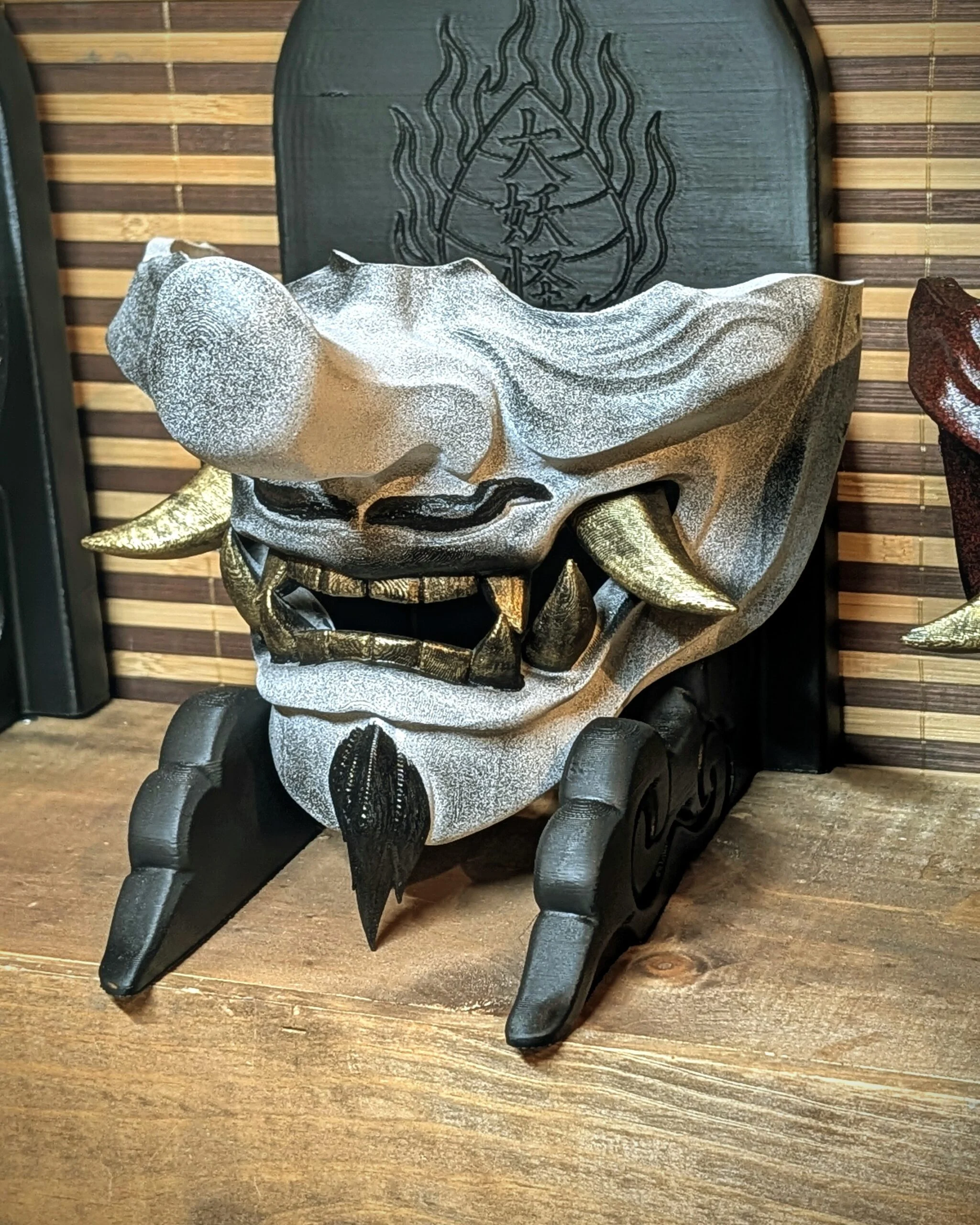 Tengu Mempo Half Mask, Black, handmade Japanese half-mask by Dai Yokai