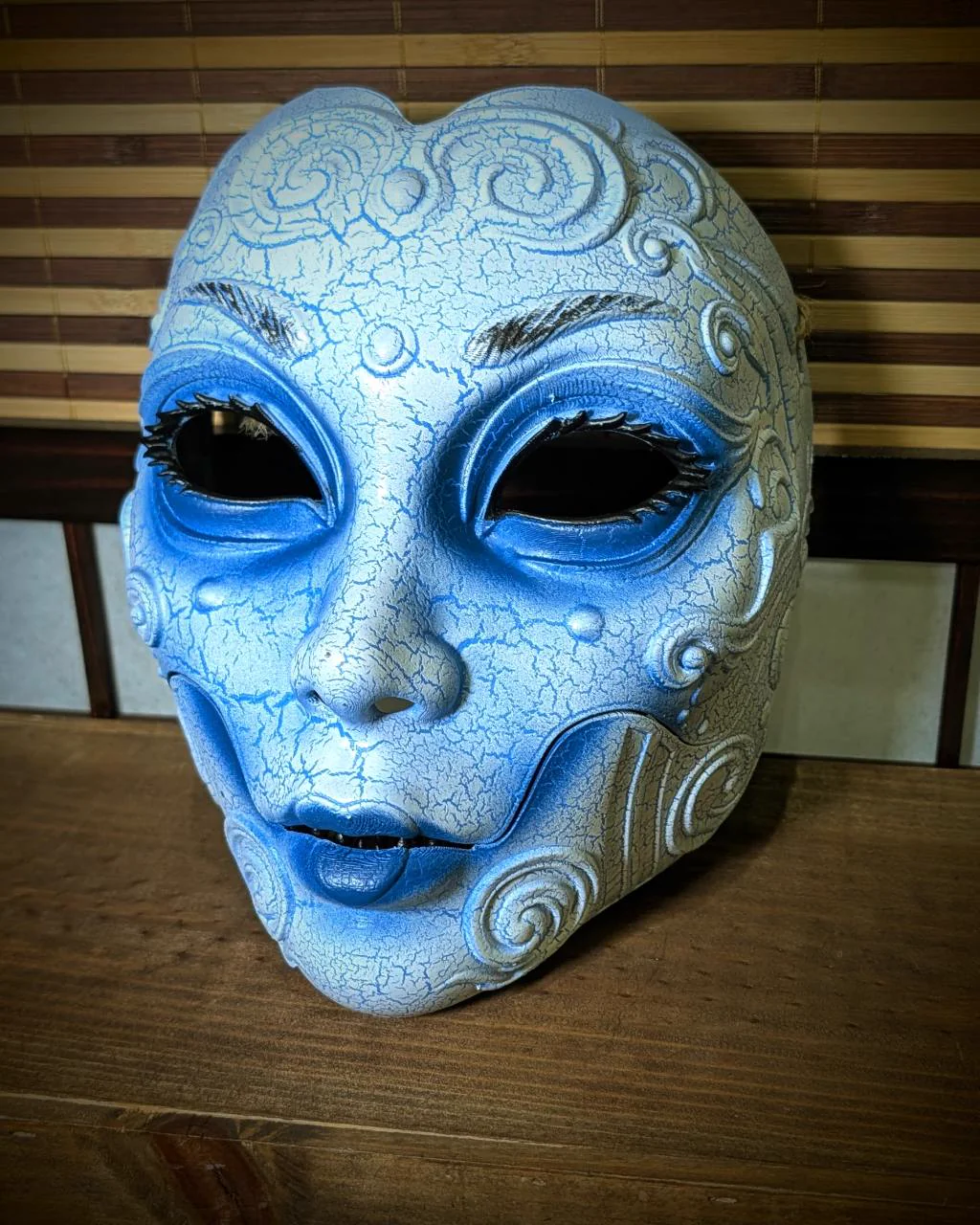 Máscara Geisha horror articulada japonesa, vista del producto 5
