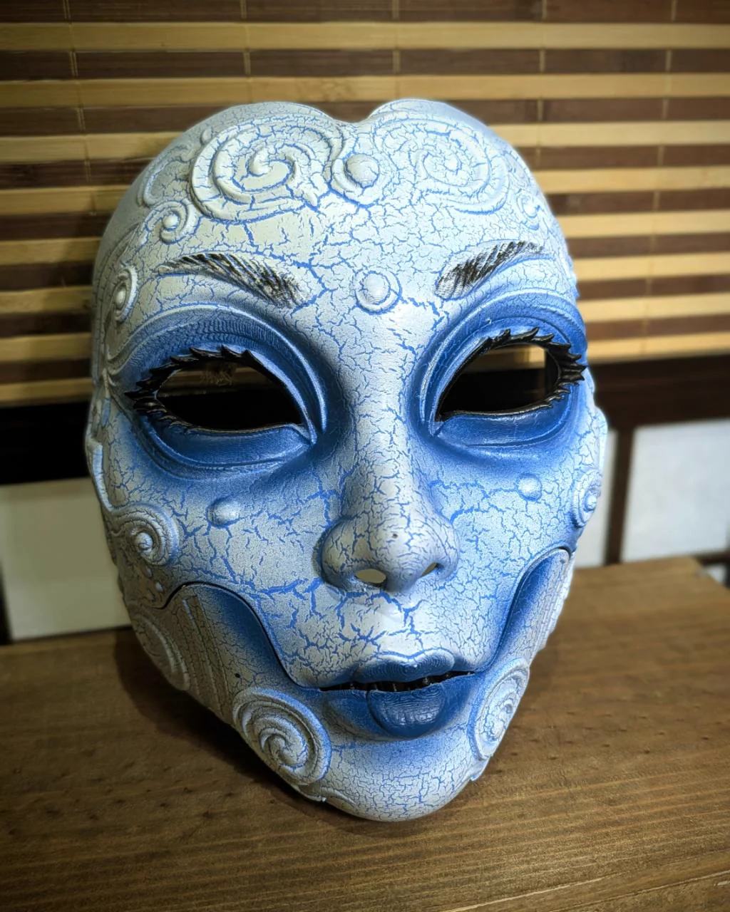 Máscara Geisha horror articulada japonesa, vista del producto 4