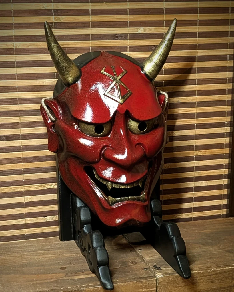 Máscara Hannya berserk roja hecha a mano por Dai Yokai