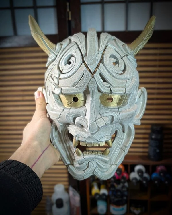 Máscara Hannya Kezurata roja hecha a mano por Dai Yokai