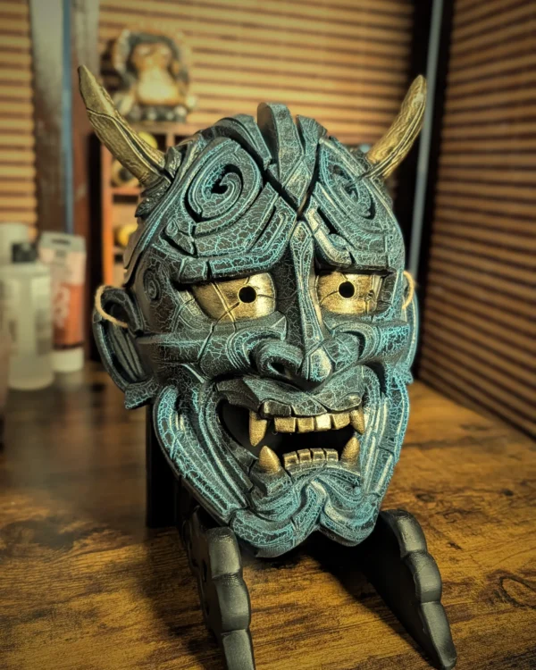 Máscara Hannya Kezurata roja hecha a mano por Dai Yokai
