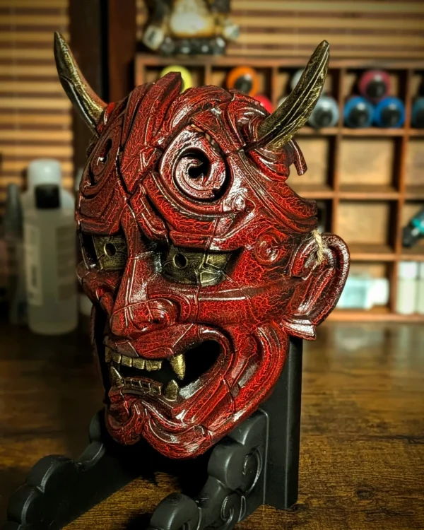 Máscara Hannya Kezurata roja hecha a mano por Dai Yokai