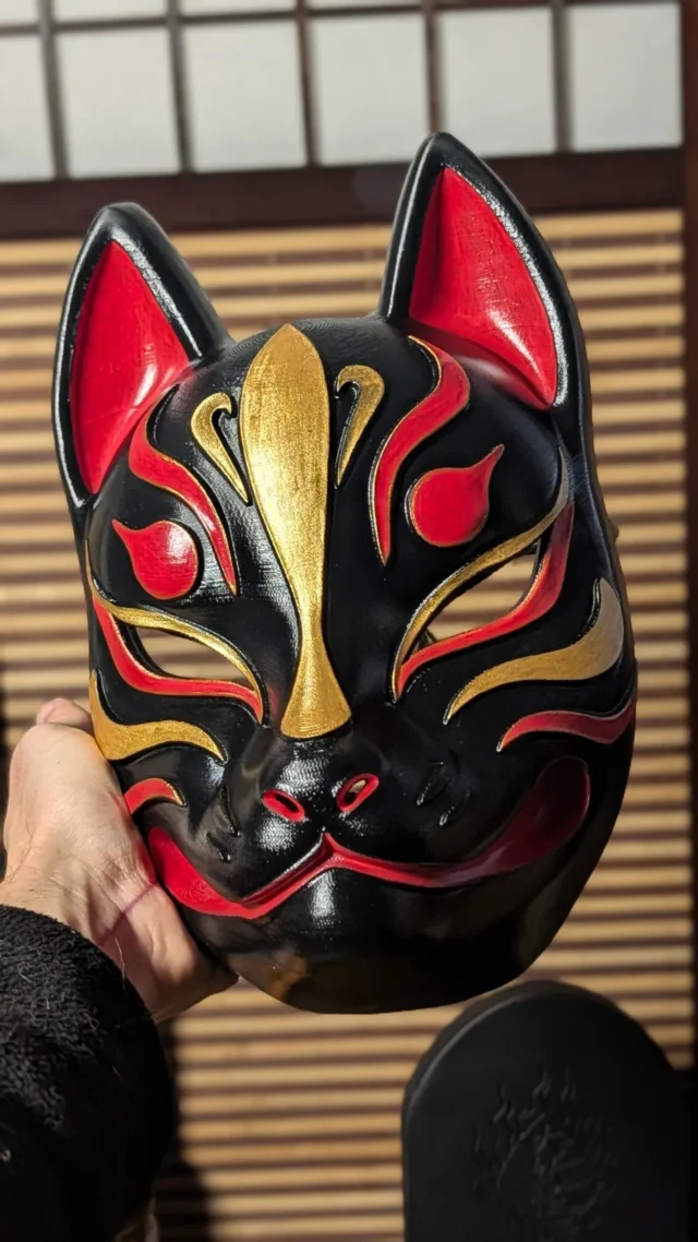 Masque Kitsune moderne
