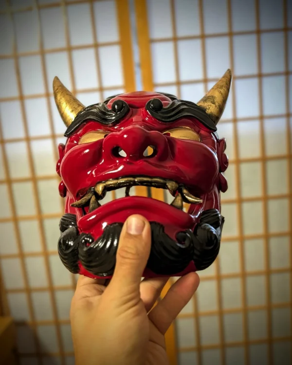 Máscara Oni Gawara hecha a mano por Dai Yokai
