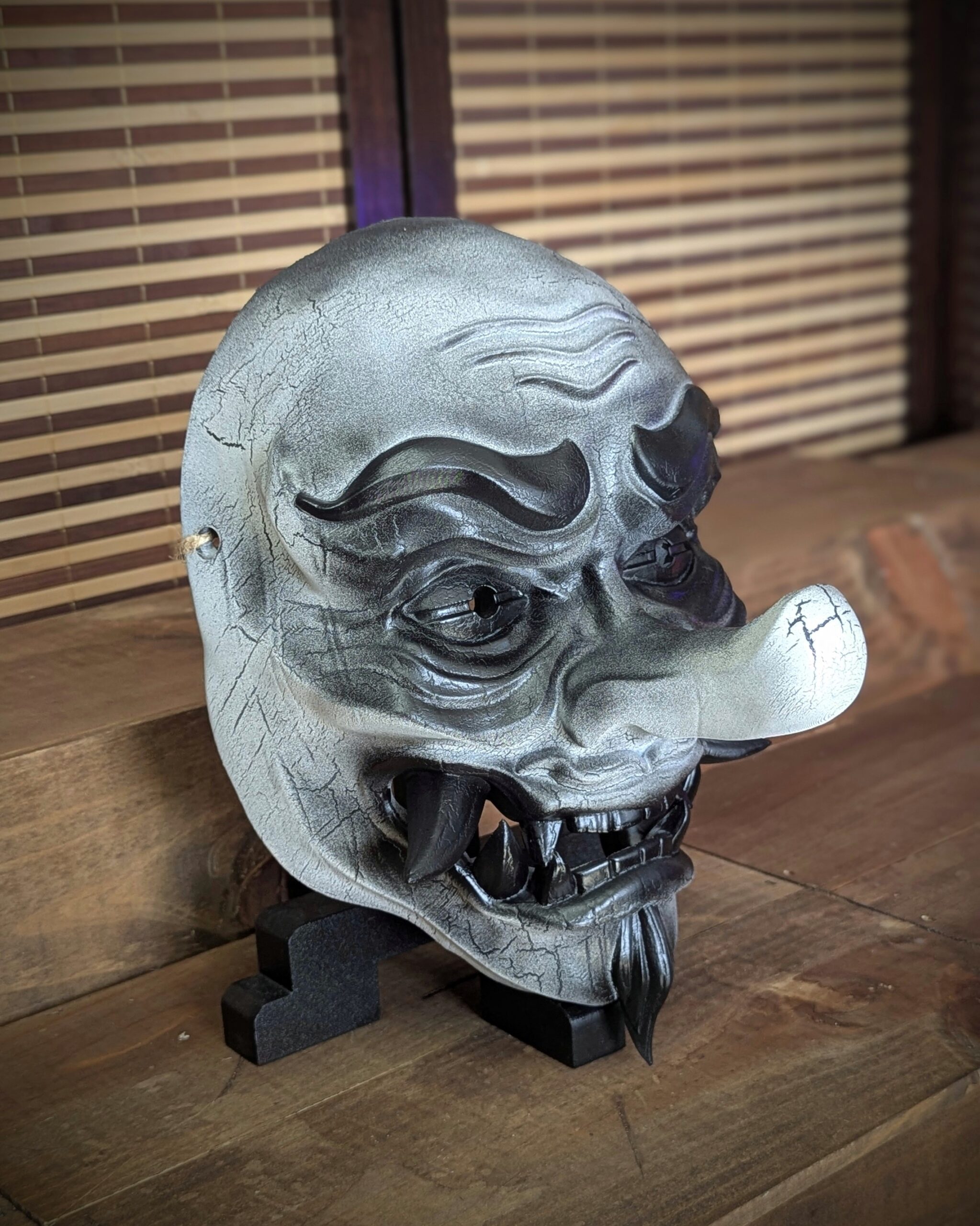 Criação artesanal Dai Yokai: Máscara Tengu espírito da montanha