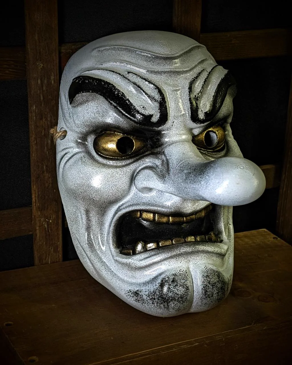 Máscara Tengu tradicional, vista del producto 15