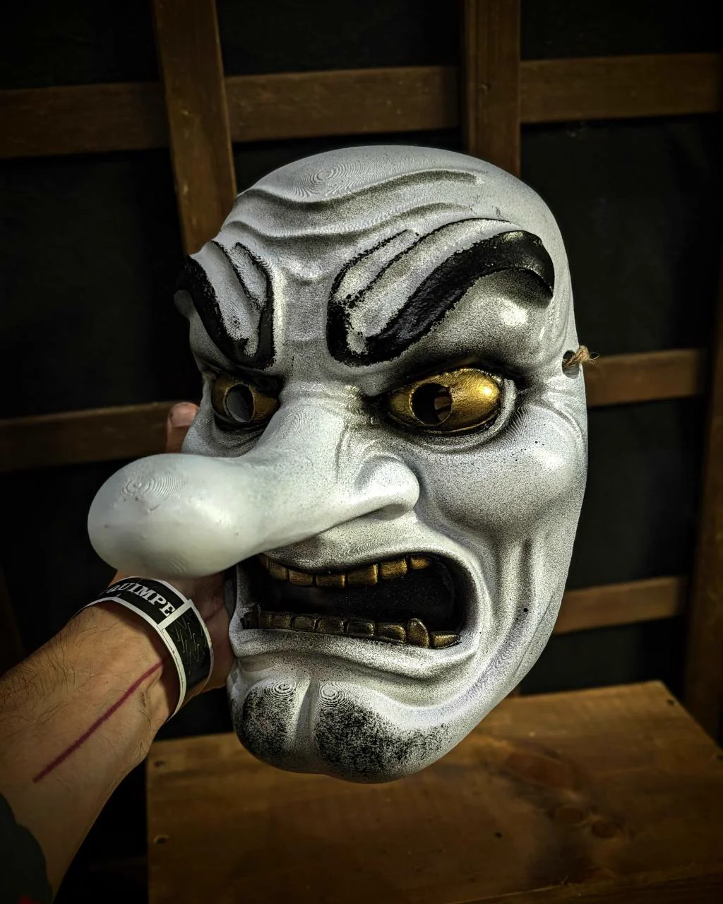 Máscara Tengu tradicional, vista del producto 12