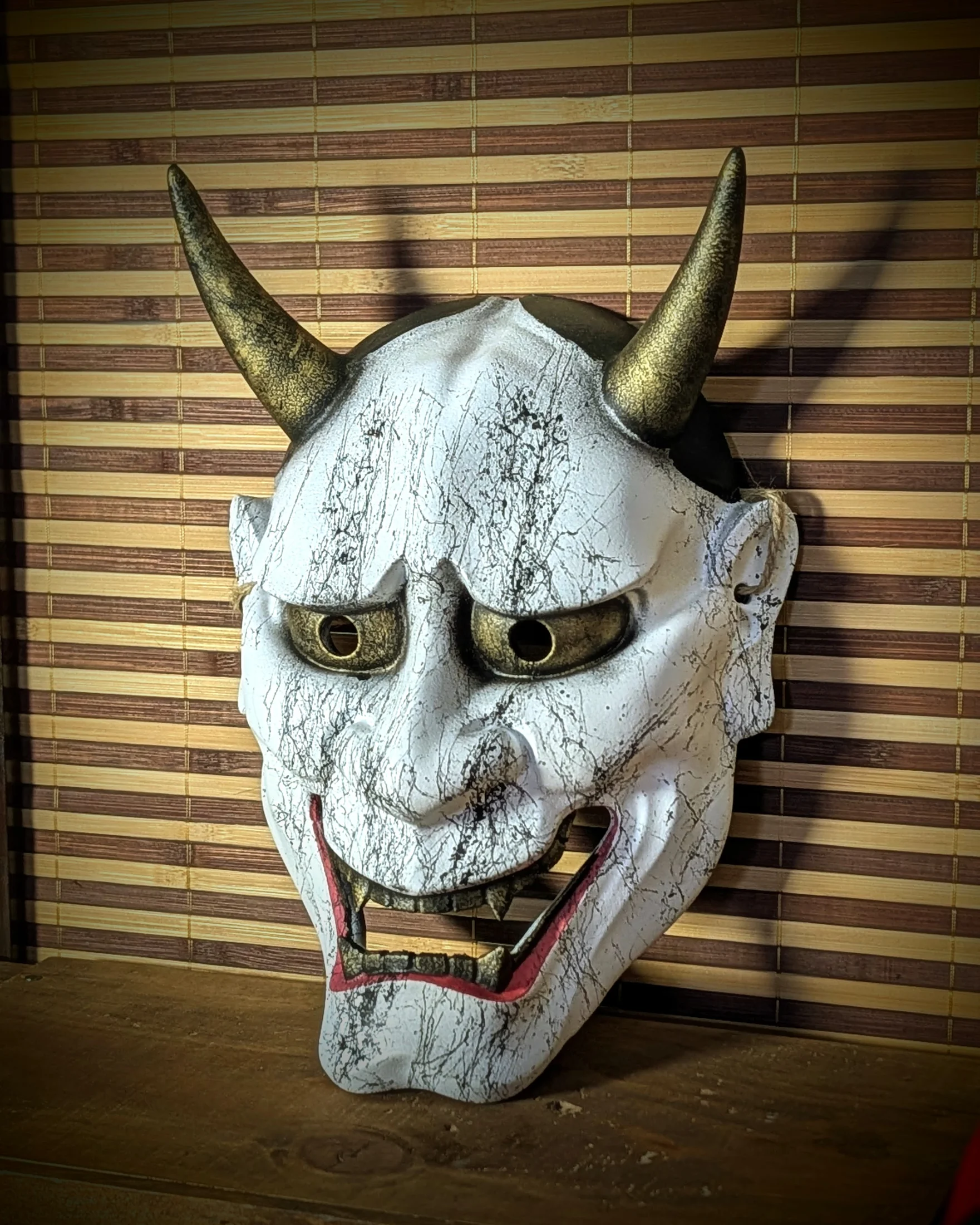 Máscara Hannya moderna, vista del producto 11