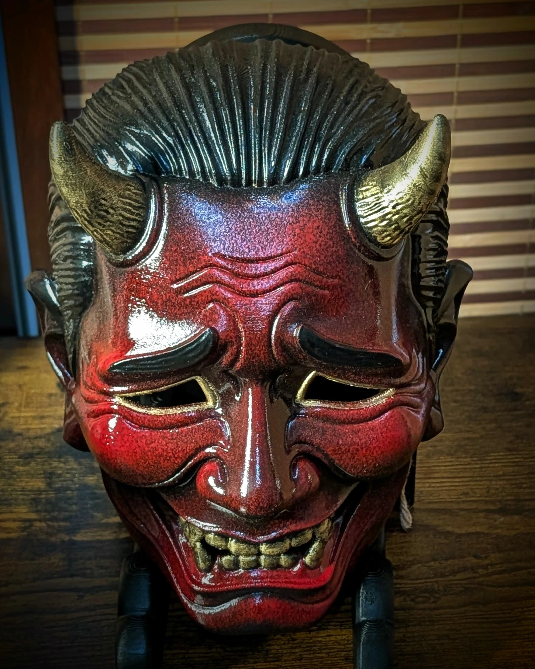 Máscara Oni Salaryman, demonio de oficina, vista del producto 10