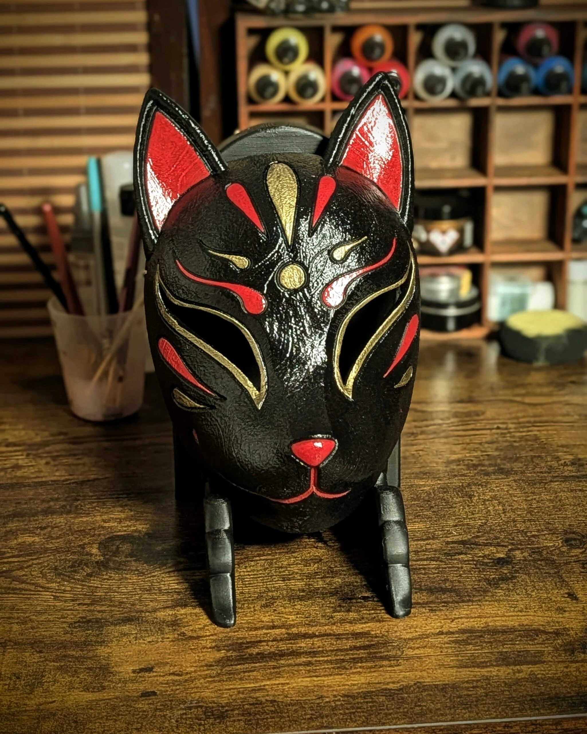 Máscara Kitsune kawaii moderna, vista del producto 6
